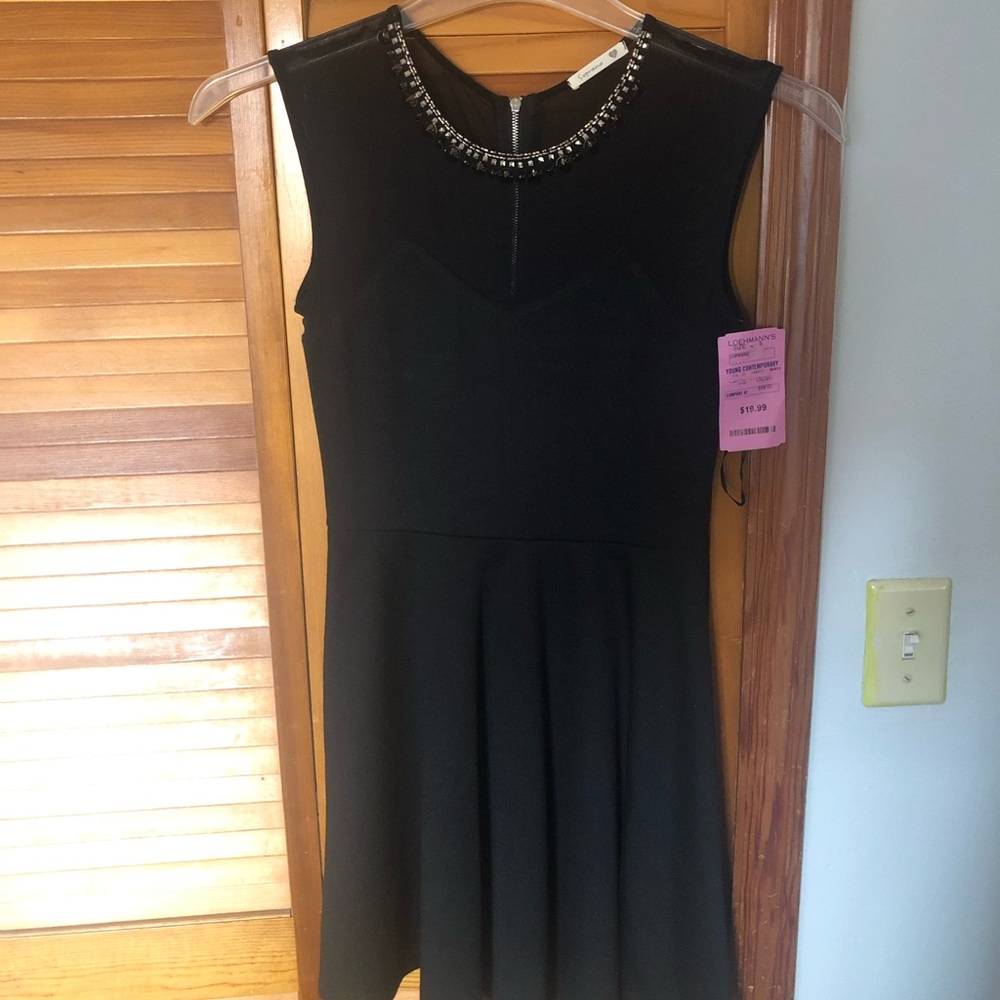 Never been worn - Picture 4 of 5